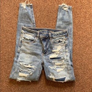 American eagle women’s ripped jeans